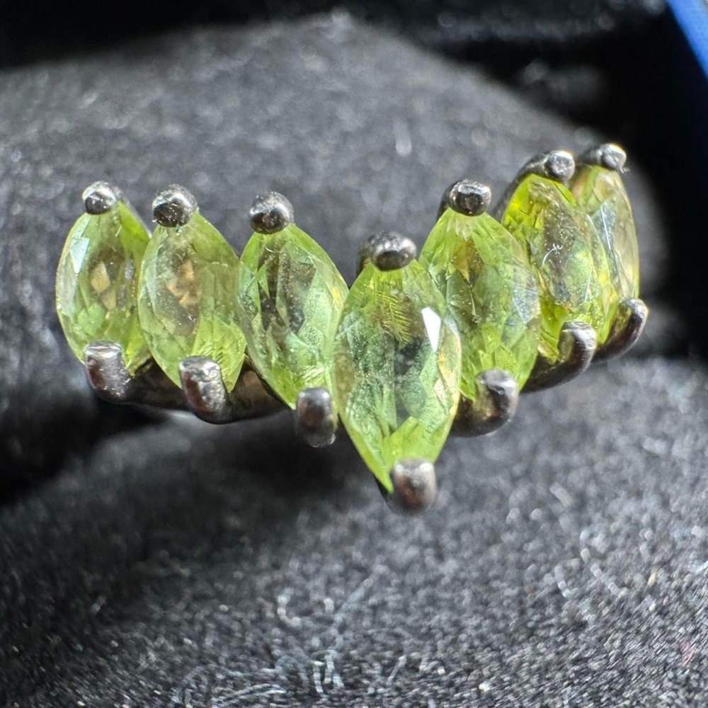 925 Sterling Silver Peridot Marquise Chevron Ring Crown Tiara Band Size 5